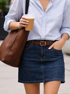 GAP 1969 Dark Wash Denim Mini Skirt Size 12 | 90s Minimal Y2K Classic